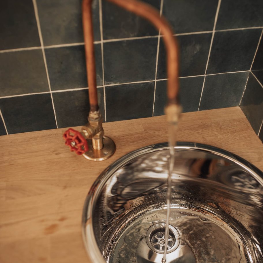 van sink