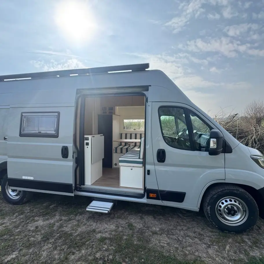 extérieur fourgon aménagé fiat ducato